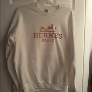 Gildan Heavy Blend White Sweatshirt